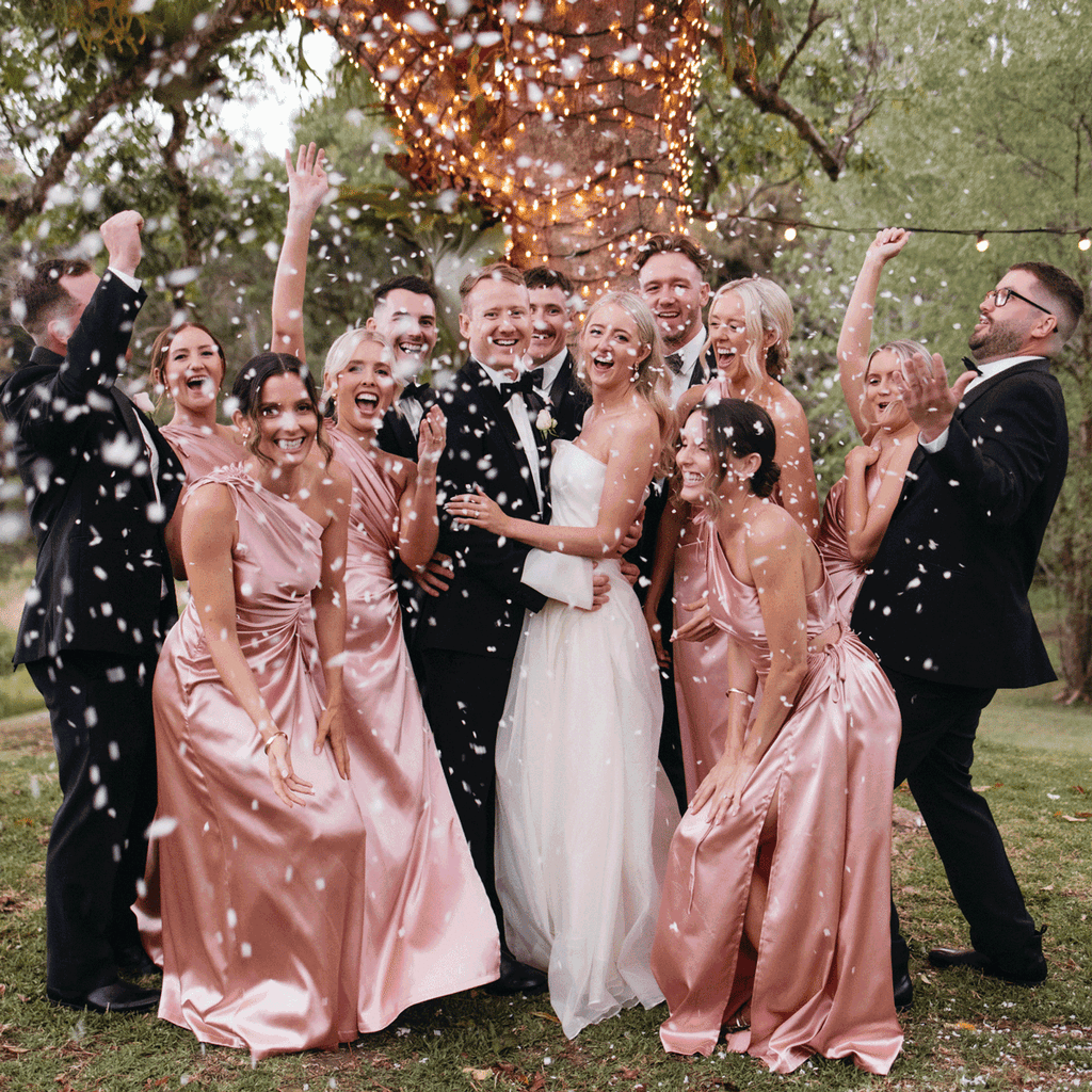 pink|Hydrangea Petals (bag only) - The Whole Bride