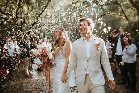 Biodegradable Confetti - Non-toxic Confetti - The Whole Bride